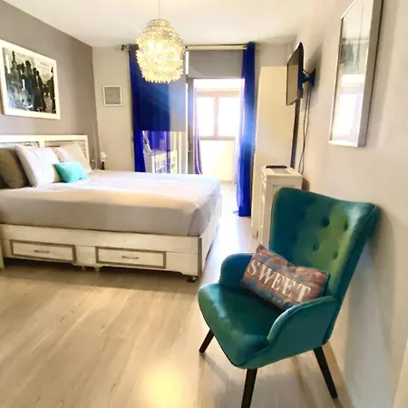 Oasis In Cristianos By Deihu Experiences Appartement